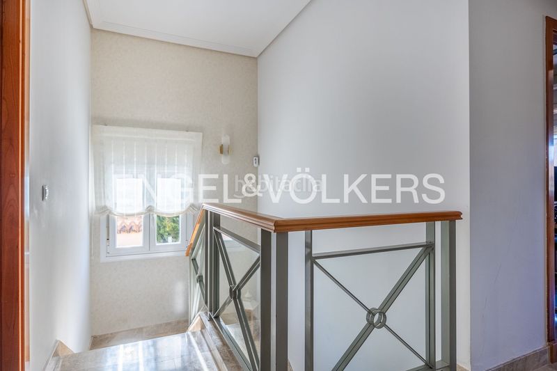 Foto 4a95d436-dd26-491b-a39d-d77b0a68022c. Lloguer casa amb calefacció aparcament piscina a Montequinto