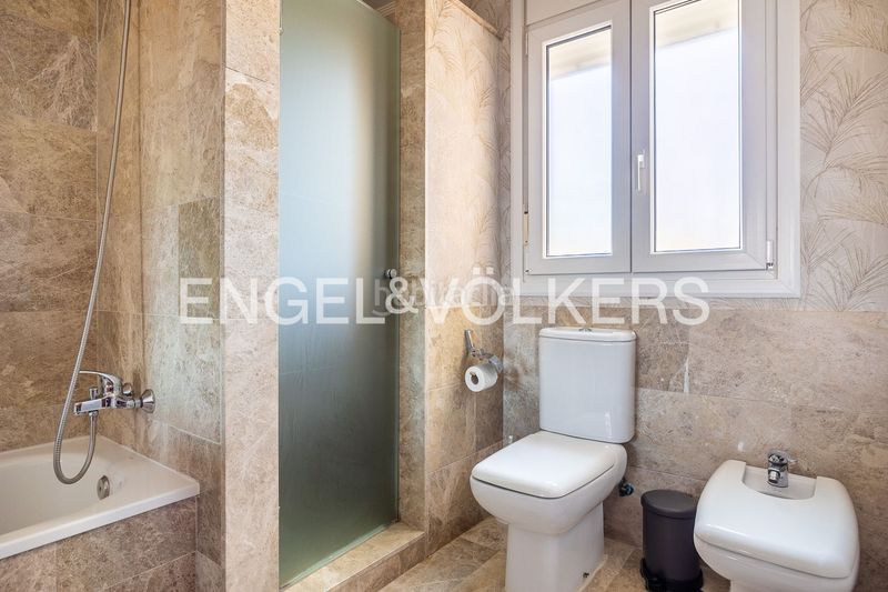 Foto a4e0fc0f-ba0b-427e-8520-0b285bcdd5e7. Lloguer casa amb calefacció aparcament piscina a Montequinto