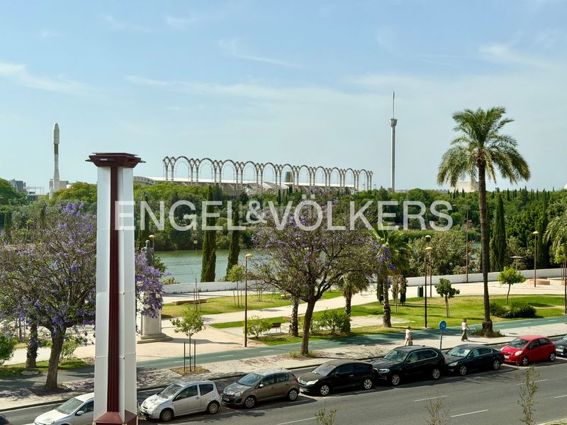 Foto 3d9bc51f-cda3-4989-97ca-f6c8714b81ec. Lloguer pis amb calefacció aparcament a San Lorenzo Sevilla