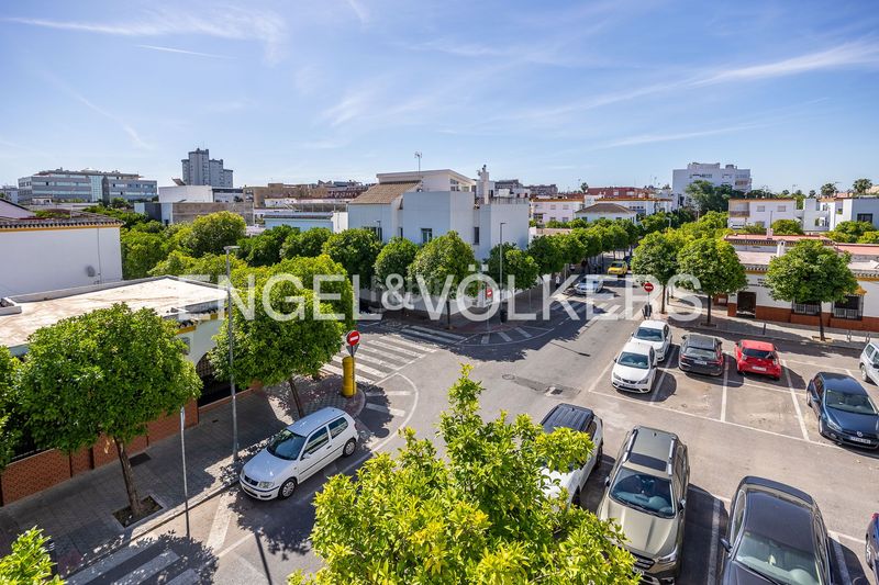 Foto 6f684a59-10a9-4191-9030-4c0f25aeebc2. Dúplex amb calefacció a El Cano - Los Bermejales Sevilla