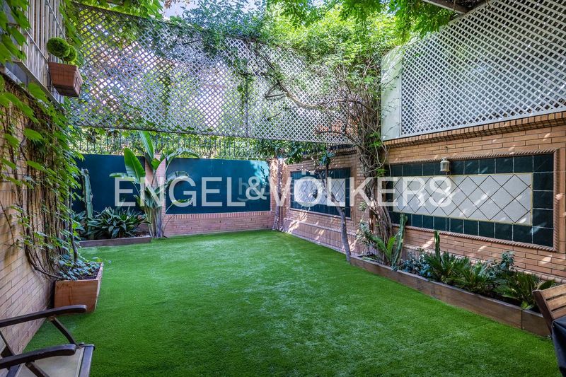 Foto 44c93077-d7a6-412a-9cf5-865f127e10ea. Casa amb calefacció aparcament piscina a Heliópolis Sevilla
