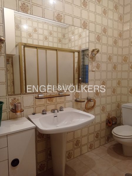 Foto 4e6a99a8-50bd-450f-b1fb-bea43938d903. Casa amb calefacció aparcament piscina a La Motilla - Fuente del Rey Dos Hermanas