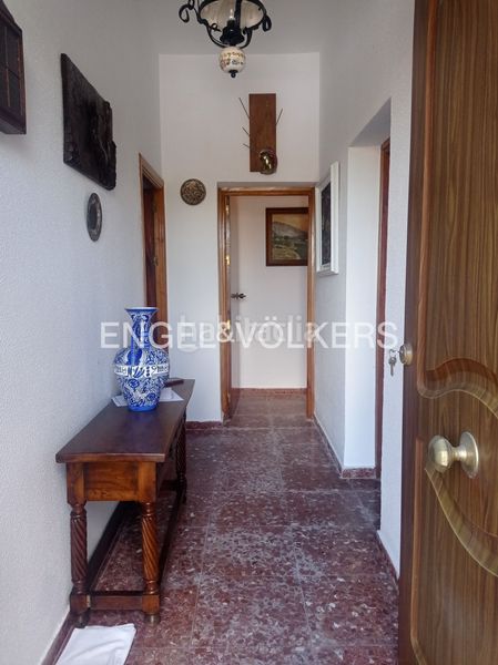 Foto 5d7b1ca2-a623-4f71-8393-82ac014d27ca. Casa amb calefacció aparcament piscina a La Motilla - Fuente del Rey Dos Hermanas