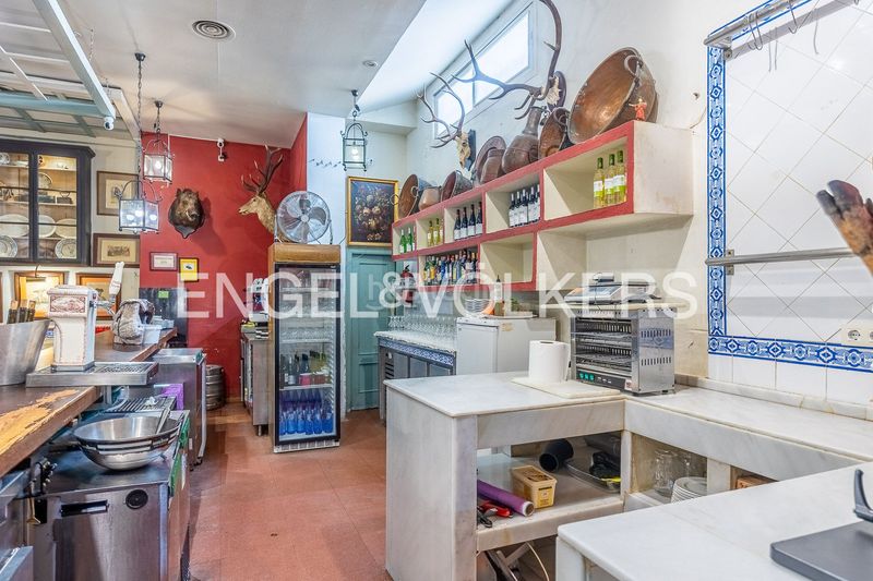 Foto 06950f07-8401-4952-9a47-91f6729a990d. Casa amb calefacció a La Calzada - La Florida Sevilla