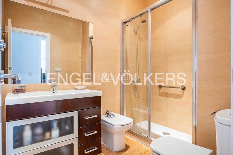 Foto 7f1e5733-d5e2-41a3-8056-43821307d978. Casa amb calefacció a Cruz Roja Sevilla