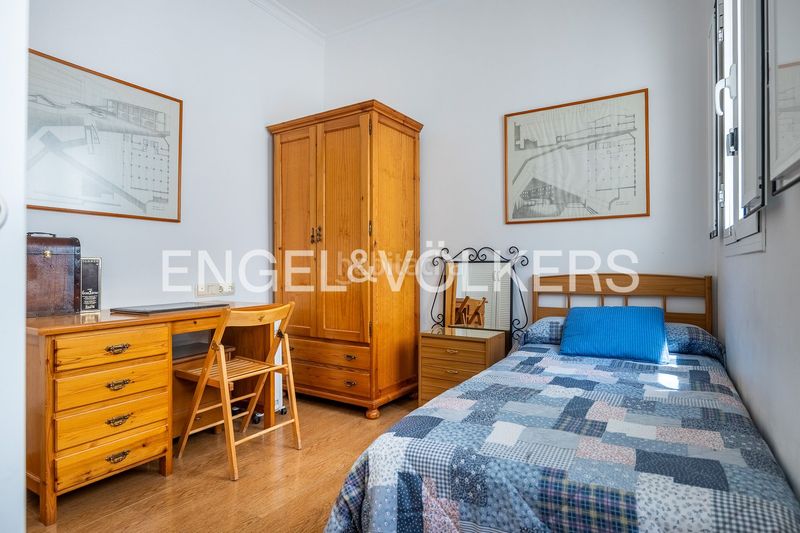 Foto cdb21ac9-00b9-49c3-b6a7-4187e875acf1. Casa amb calefacció a Cruz Roja Sevilla