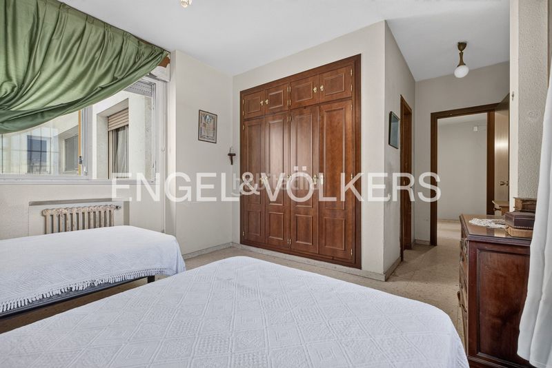 Foto 1a725eb0-e410-4d82-b15b-26d70e91fb86. Pis amb calefacció aparcament a Triana Este Sevilla
