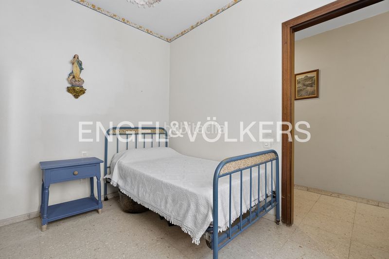 Foto c2c7ef59-ea74-4045-8dc5-bba343c03fa0. Pis amb calefacció aparcament a Triana Este Sevilla