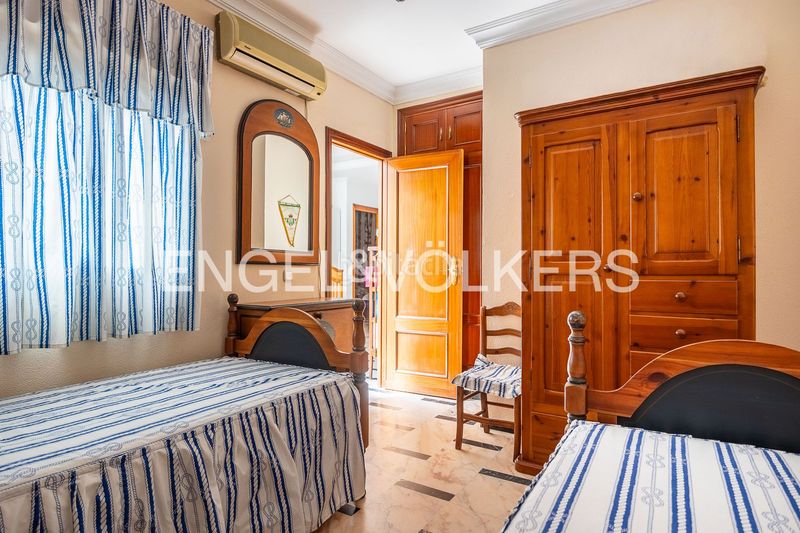 Foto 1a6459b5-1c1e-4090-bdac-c06457d77486. Casa adossada amb calefacció a Santiponce