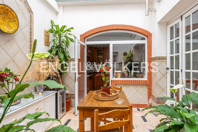 Foto 4040d50a-21c7-49de-bef7-926449d51250. Casa adossada amb calefacció a Santiponce