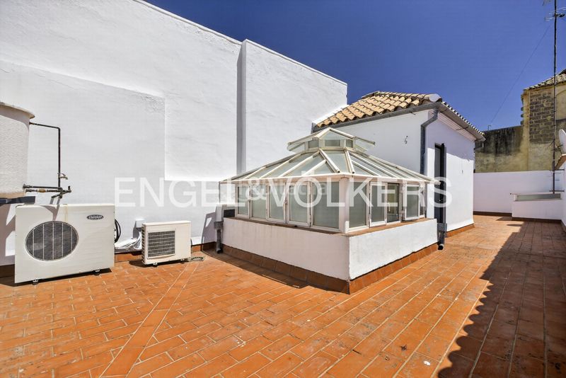 Foto 9f0ae7bc-1c70-4963-96cb-3d6df3af4ed9. Casa amb calefacció aparcament a Osuna