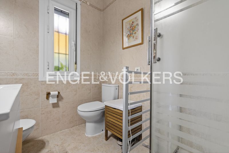 Foto f722e1d3-f284-4cf1-91f7-6f9db15d871d. Casa amb calefacció a cerros de Montequinto Montequinto