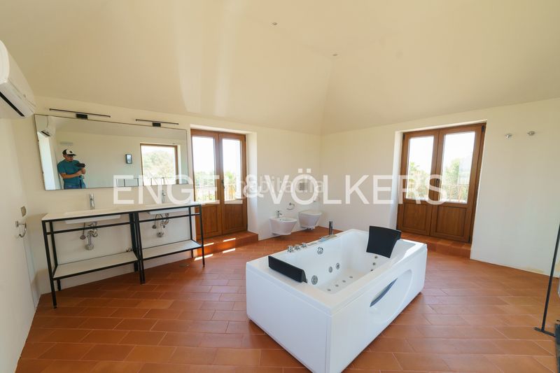 Foto 3b689aab-9555-415f-ac8d-59deb0703f56. Casa amb calefacció aparcament piscina a El Juncal - Vallealto Puerto de Santa María (El)