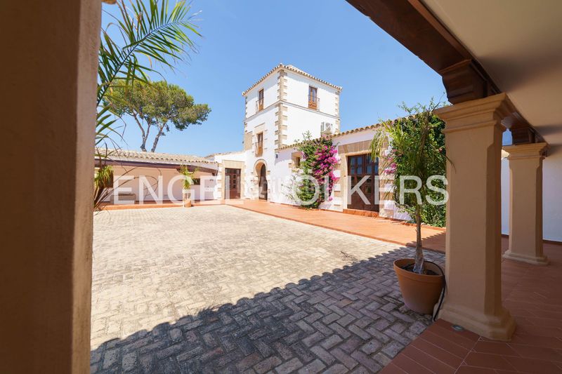 Foto 7afe0e51-3e43-4fb8-a613-c3916384478c. Casa amb calefacció aparcament piscina a El Juncal - Vallealto Puerto de Santa María (El)
