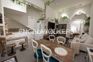 Apartment in Triana Casco Antiguo. Encantador piso de diseño en triana historia y confort en un ent