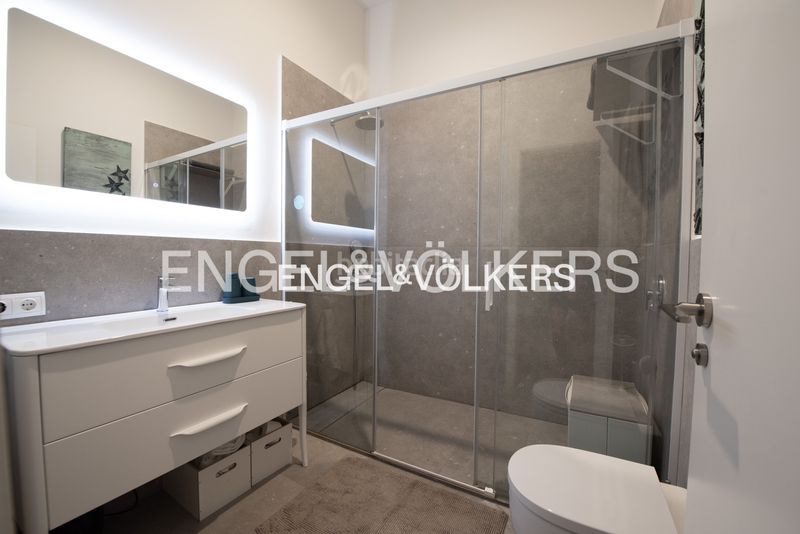 Foto 39d000fb-4855-47e6-a810-23aebbaaba87. Apartament amb calefacció a Triana Casco Antiguo Sevilla