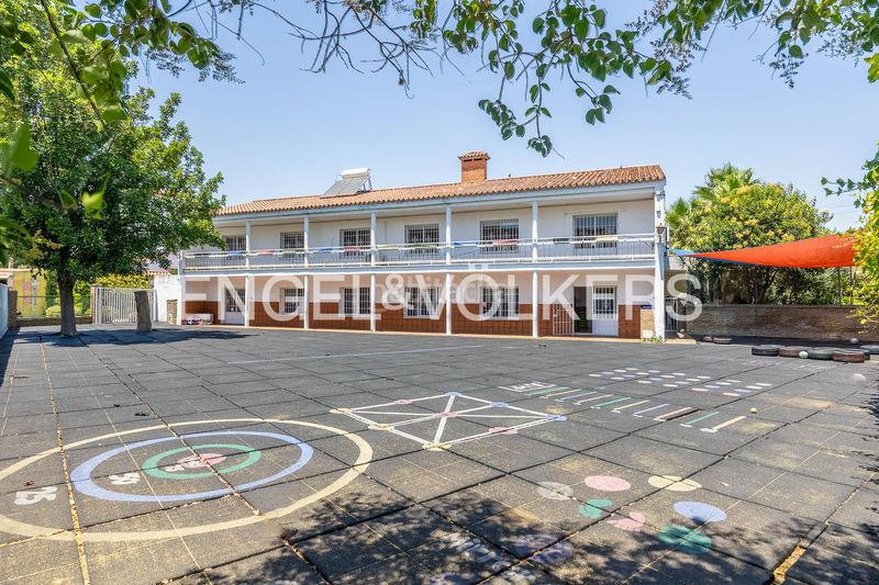 Foto 5710fa79-bf63-46af-aefa-99defe4a213c. Casa amb calefacció a Santa Clara Sevilla