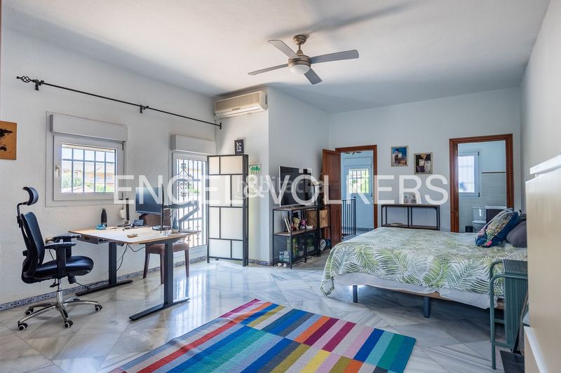 Foto b428f578-b303-4447-8780-e388f1d1ebb8. Casa amb calefacció a Gines