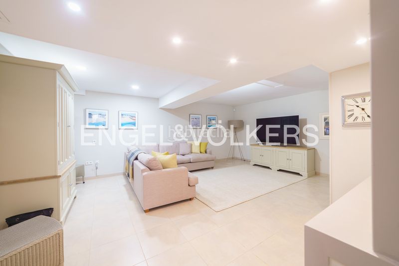 Foto 5be98aa8-5e5b-4348-8ded-b9c6ce623168. Casa amb calefacció aparcament piscina a El Rocío - La Milagrosa Jerez de la Frontera