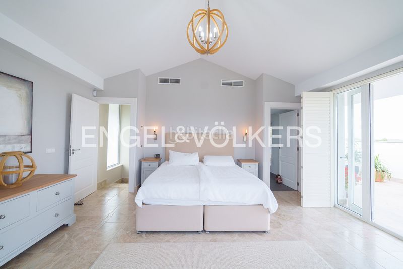 Foto 7f77f613-0a76-4ede-8e33-1ee5935f4492. Casa amb calefacció aparcament piscina a El Rocío - La Milagrosa Jerez de la Frontera