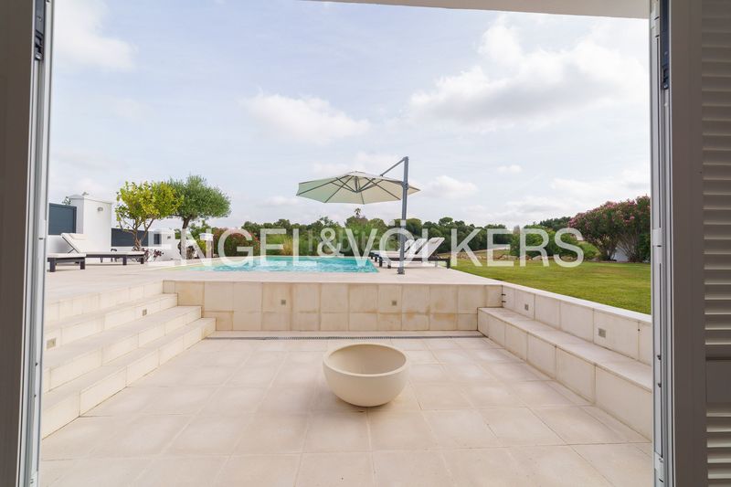 Foto ff4658ff-dc43-4fe5-8c70-d8a3b9bc8543. Casa amb calefacció aparcament piscina a El Rocío - La Milagrosa Jerez de la Frontera