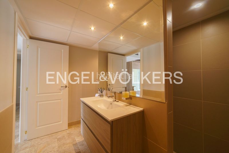 Foto ff679e56-9edf-46d5-9702-07d47679d733. Casa amb calefacció aparcament piscina a El Rocío - La Milagrosa Jerez de la Frontera