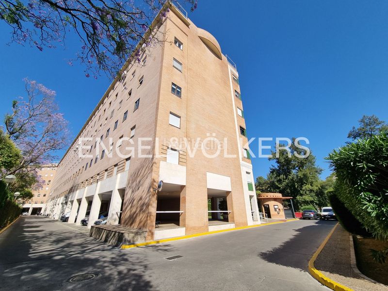 Foto 4cdbdc82-7eec-410f-a00f-a12461ca31dd. Lloguer pis amb calefacció aparcament piscina a Urbadiez - Entrepuentes Sevilla