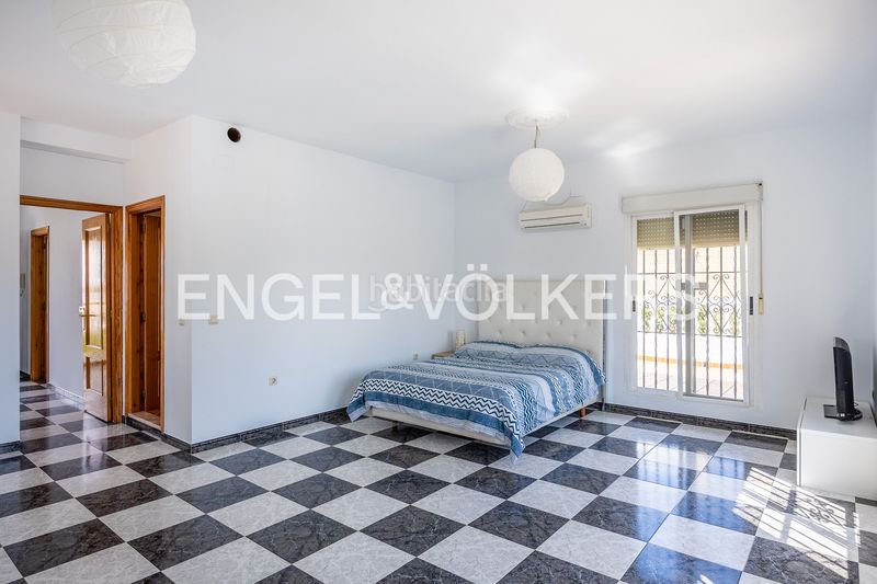 Foto cb2b32e4-3070-4734-9a3f-f3999e95ed2d. Casa amb calefacció piscina a La Motilla - Fuente del Rey Dos Hermanas