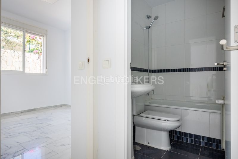 Foto a03ec069-fa1c-4d52-bfd1-0c82a7ed6a53. Lloguer casa amb calefacció aparcament piscina a Conil de la Frontera