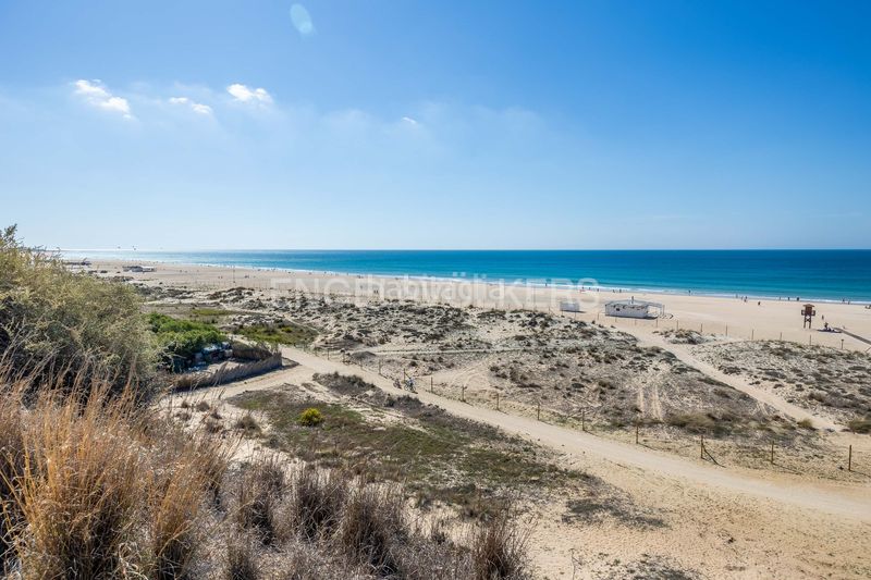 Foto f7493d26-642e-478c-b9c7-d9ec4d87c451. Lloguer casa amb calefacció aparcament piscina a Conil de la Frontera