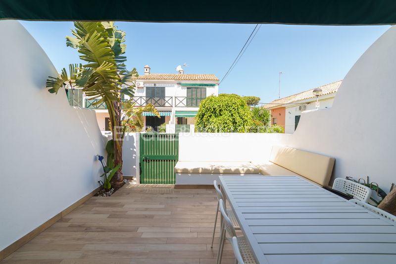 Foto ccd506ab-a4f8-4476-8d8d-ab812d1536d3. Casa amb calefacció a La Barrosa Chiclana de la Frontera