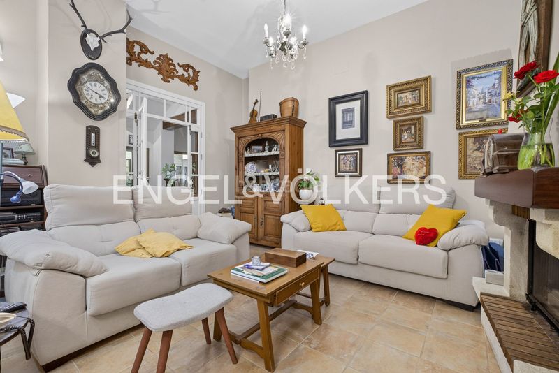 Foto d69c5552-ca39-4dda-ba14-2b46f9e50a63. Casa amb calefacció aparcament a Gerena