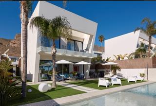 Chalet in Golf Bahía