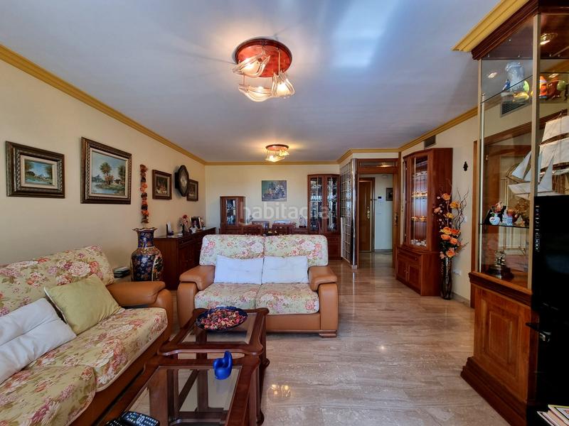 Foto 1d8a57ff-5f96-4cea-b184-943b12e436eb. Appartamento con riscaldamento parcheggio piscina in Benidorm