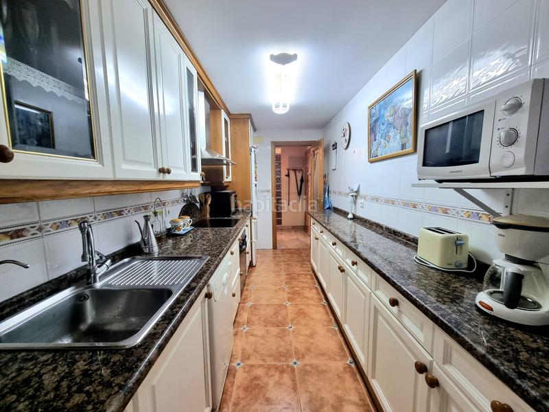 Foto a566c9b0-79d9-4212-b8ce-c69e46294ec0. Appartamento con riscaldamento parcheggio piscina in Benidorm