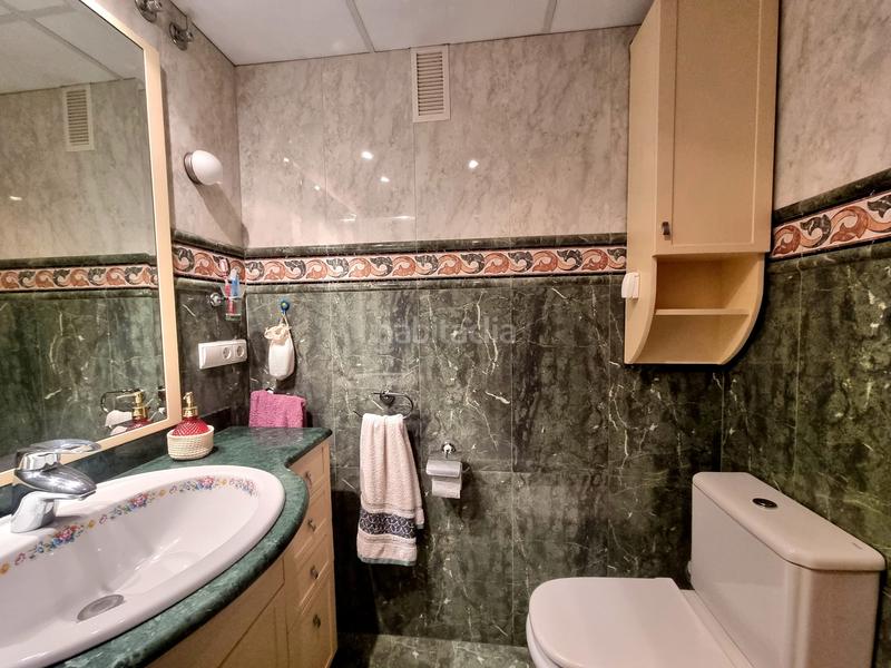 Foto f8b54537-8c27-40fc-bac1-e26ec9300362. Appartamento con riscaldamento parcheggio piscina in Benidorm
