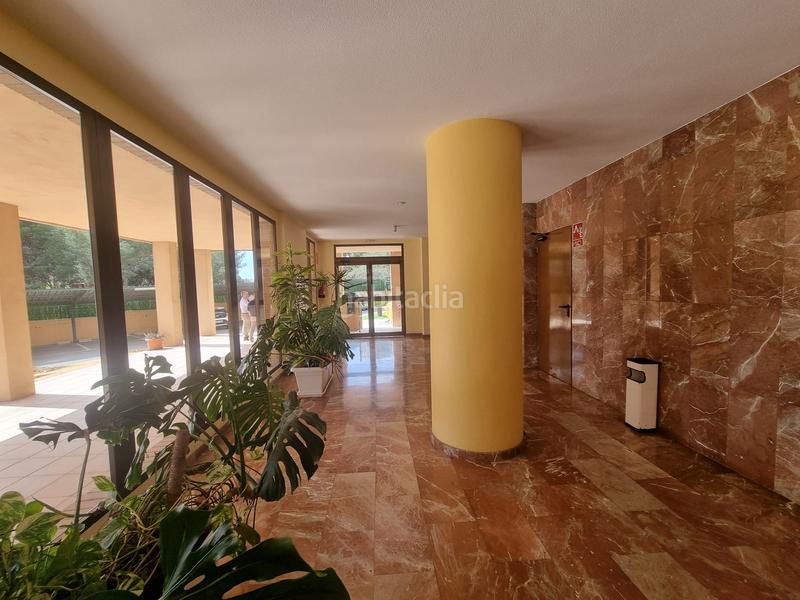 Foto fd649d2a-f5ac-4395-b208-a8d899d84219. Appartamento con riscaldamento parcheggio piscina in Benidorm