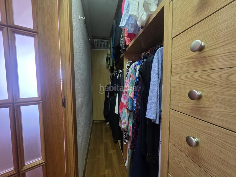 Foto b2cd03b4-a092-49d2-886f-abfe80e938e0. Apartamento en Playa Poniente Benidorm