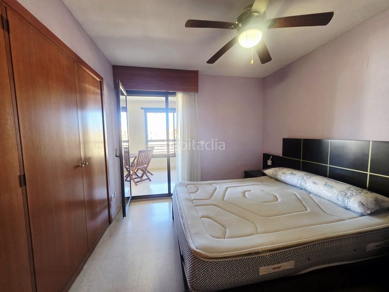 Foto 84674549-a74f-41db-9e42-f54f847696dc. Apartament amb aparcament piscina a Playa Poniente Benidorm
