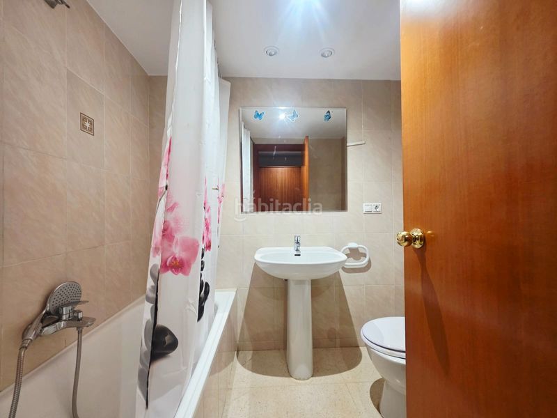 Foto ce369f2c-456a-4491-ad51-57d876252d8b. Apartament amb aparcament piscina a Playa Poniente Benidorm