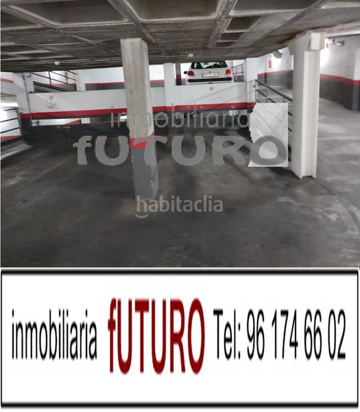Foto ddb0b39f-8504-4162-a5dd-c3558dbfd0ca. Aparcament cotxe a pueblo de Cullera Cullera
