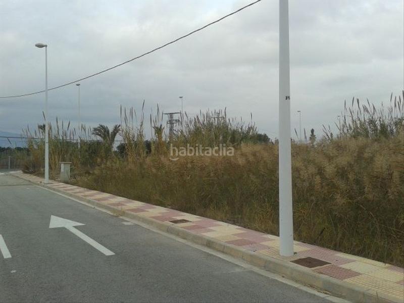 Foto 33f32733-2bbf-457e-b5ab-266e907acf51. Terreno residencial solar/parcela marenyet l'illa en Cullera