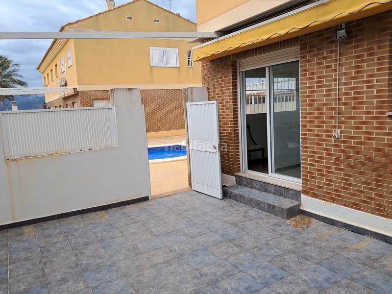 Foto 3d5f4db3-3dfa-49ba-a176-edef8e74ca29. Chalet  en playa de l'estany con piscina y garaje en Cullera
