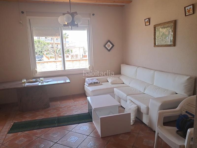 Foto c5695d97-cd9c-4bb9-aa85-cdda1530b65d. Chalet  faro-dosel con piscina y garaje en El Faro Cullera