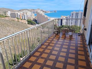 Xalet en Sant Antoni. Chalet con piscina en la subida al castillo