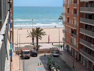 Apartament a Sant Antoni. Gran apartamento reformado en playa san antonio