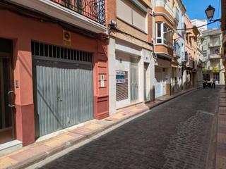 Lloguer Local Comercial a Pueblo de Cullera. Alquiler local calle la sequia en cullera