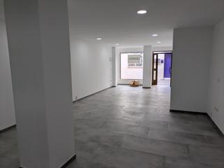 Lloguer Local Comercial a Pueblo de Cullera. Alquiler local en cullera centro histórico - reformado