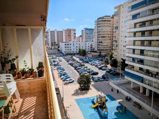 Piccolo appartamento in Sant Antoni. Apartamento zona playa san antonio con piscina