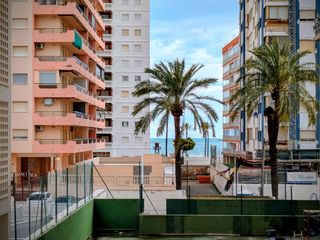 Piccolo appartamento in Sant Antoni. Apartamento grande playa san antonio frente parque